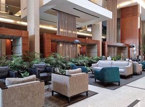 Interior - Crystal Towers Studio by CENTURY CLUB (Century City)