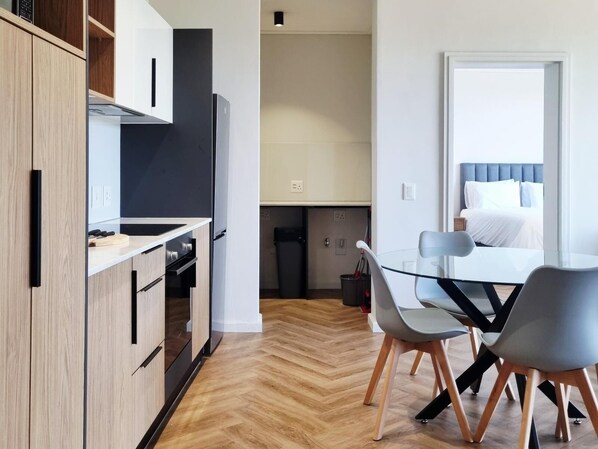 Private kitchen - CENTURY CLUB - Luxury Apartment Hotels (Century City)