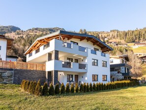 Exterior - Beautiful apartment in a quiet location (Zellberg)