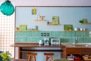 Apartment | Private kitchen | Fridge, microwave, stovetop, highchair - CHALEUR (Sapporo)