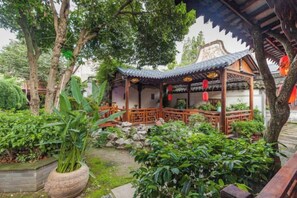 Unclassified image, 4 of 83, button - Zhouzhuang Latte Play Stone Mulan Hotel (Kunshan)