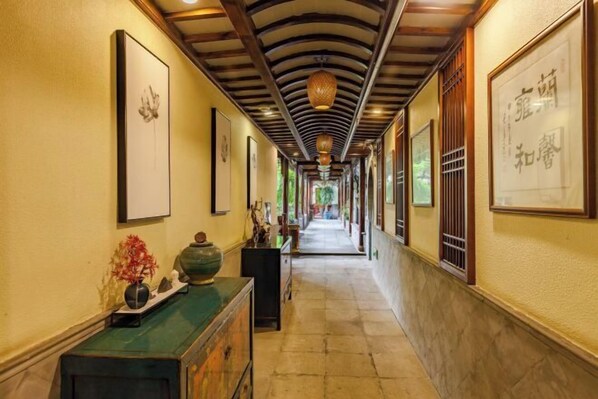 Interior - Zhouzhuang Latte Play Stone Mulan Hotel (Kunshan)