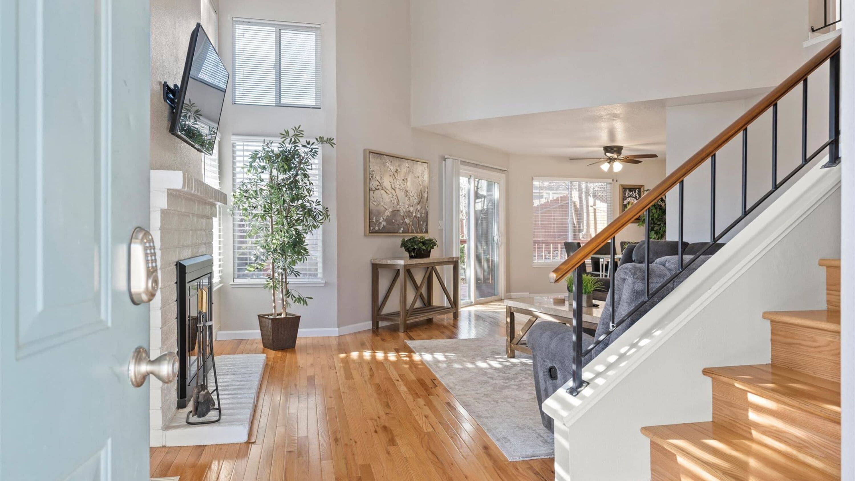 3 bedrooms, Internet