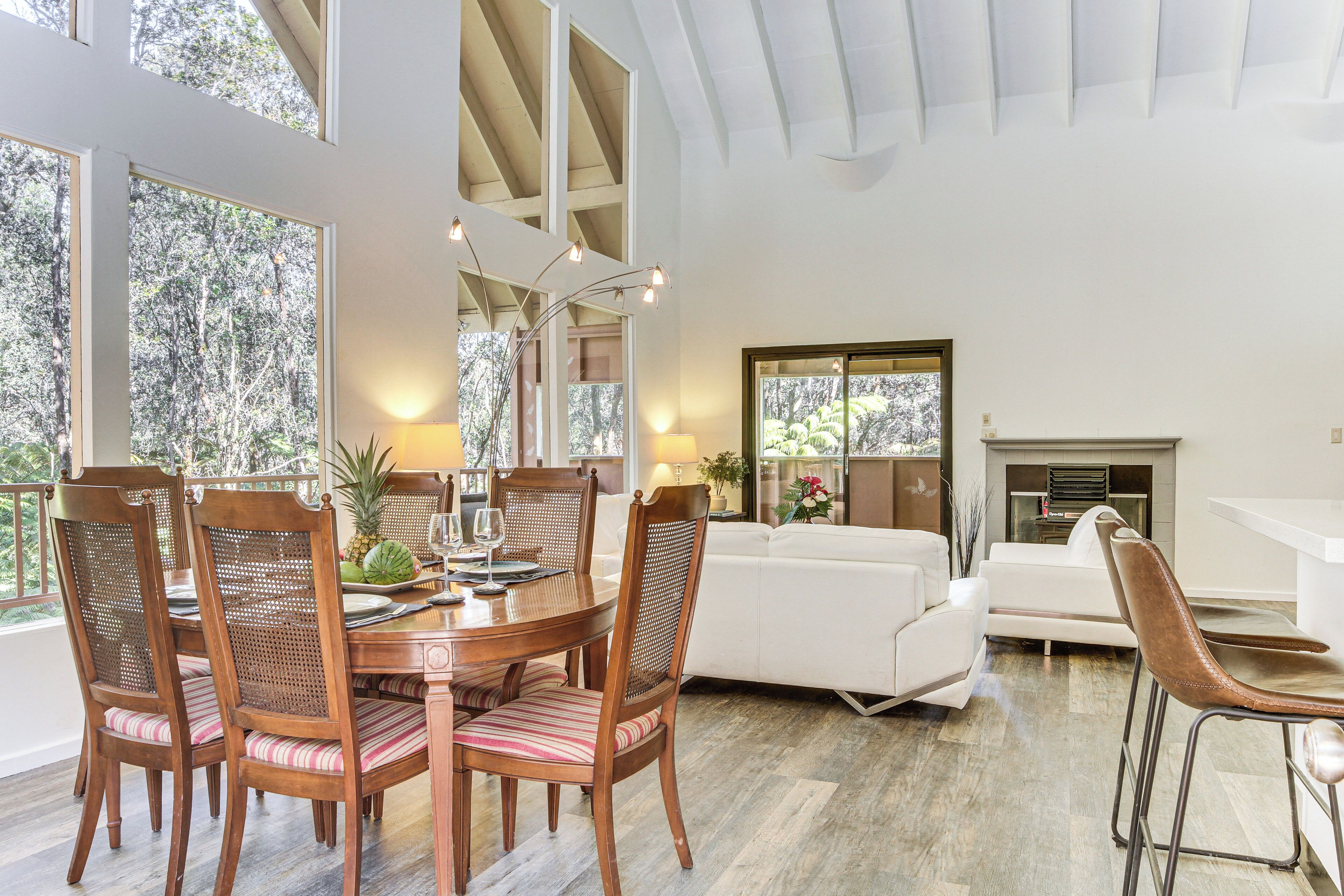 Dining Area | 1st Floor
