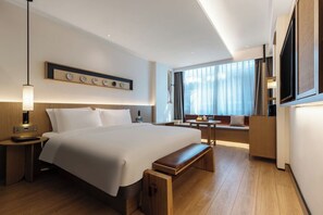 高级双人房, 城市景观 | 迷你吧、特色装修、特色家居、遮光窗帘