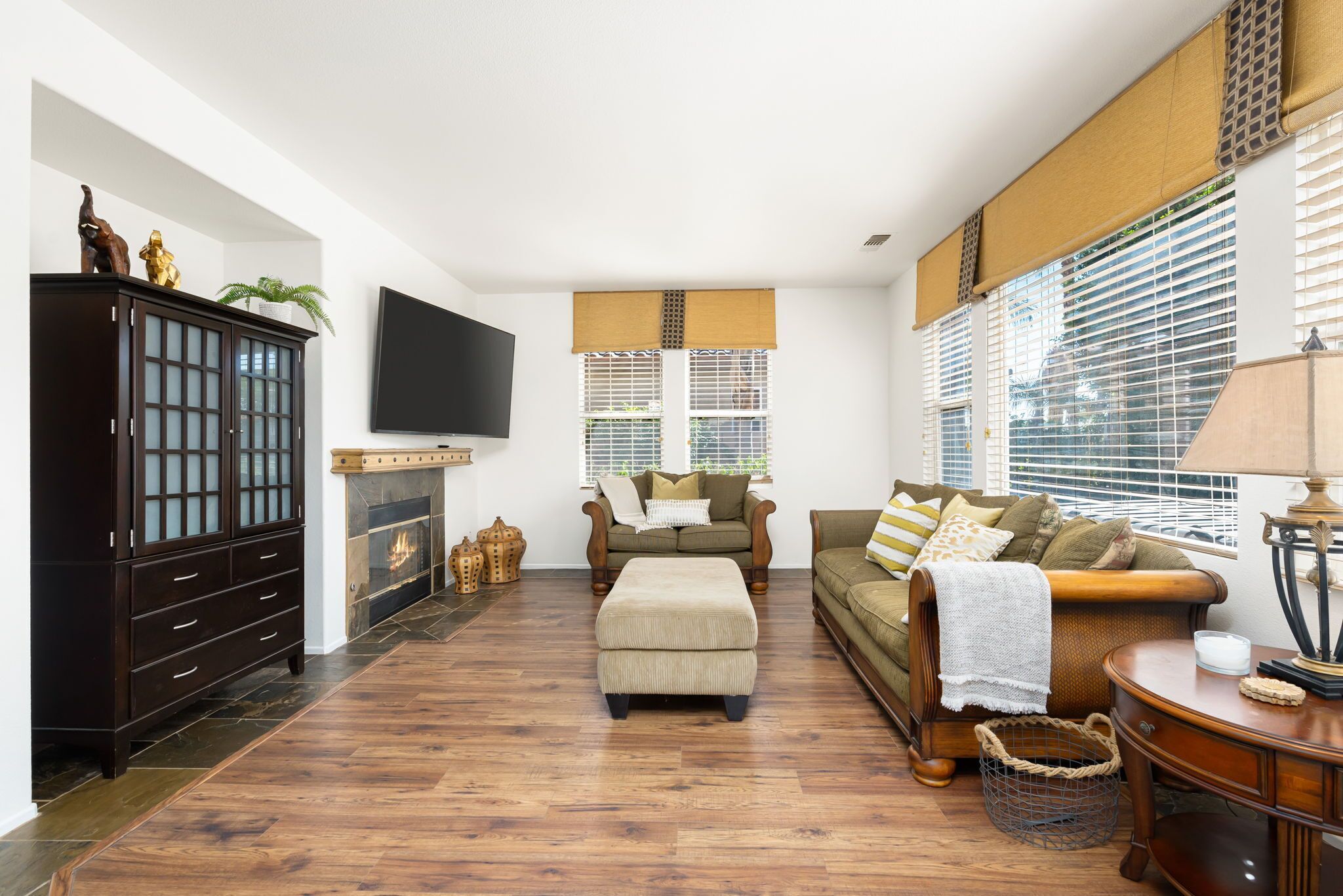 Family House, Garden View | Living area | 50-inch Smart TV with digital channels