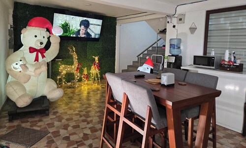 Tremendous 2-bedroom apartment in Atotonilco de Tula with fitness room