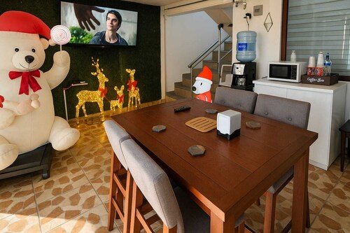 Tremendous 2-bedroom apartment in Atotonilco de Tula with fitness room