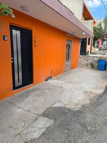 Apartamento mandarina