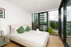2 habitaciones, tabla de planchar con plancha y wifi gratis 