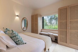 Iron/ironing board, Internet, bed sheets - Villa Levantina – Your Home Away From Home in Porto Heli (Porto Heli)