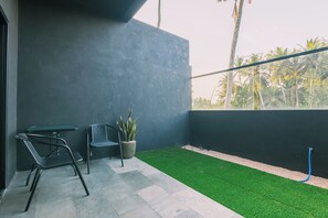 Japanese-style Suite | Terrace/patio - Himawari House (Gianyar)