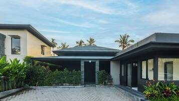 ์๋ฐ ์์ค ์ ๋ฉด