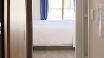 Japanese-style Double Room, Japanese Futon, Non Smoking, Private Bathroom | Blackout drapes, free WiFi