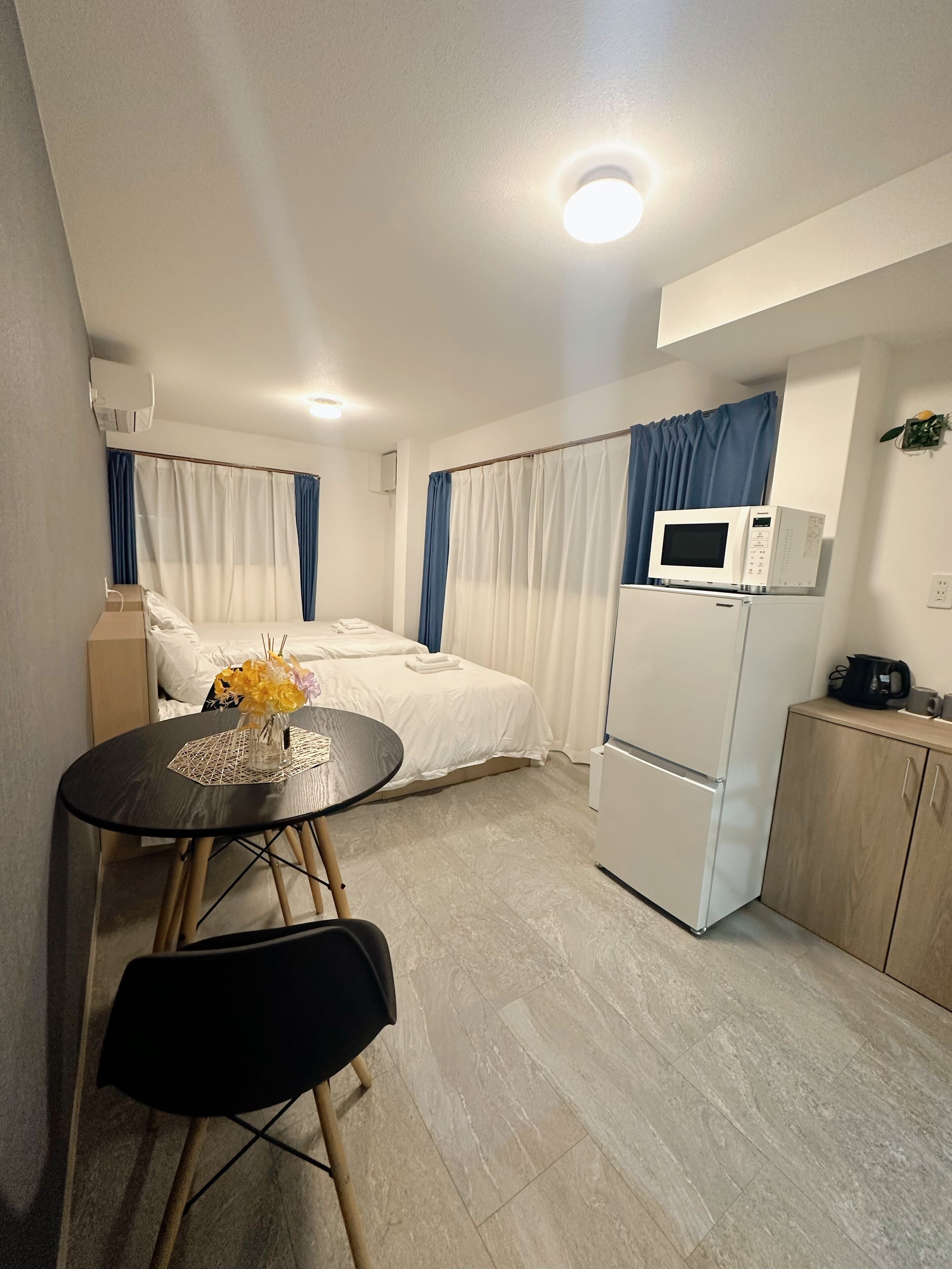 和風トリプルルーム ベッド (複数台) 禁煙 専用バスルーム | 遮光カーテン、WiFi (無料)