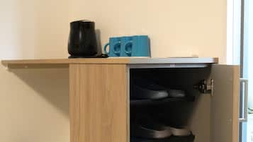 Comfort Triple Room, 1 Double Bed with Sofa bed, Non Smoking, Private Bathroom | Blackout drapes, free WiFi