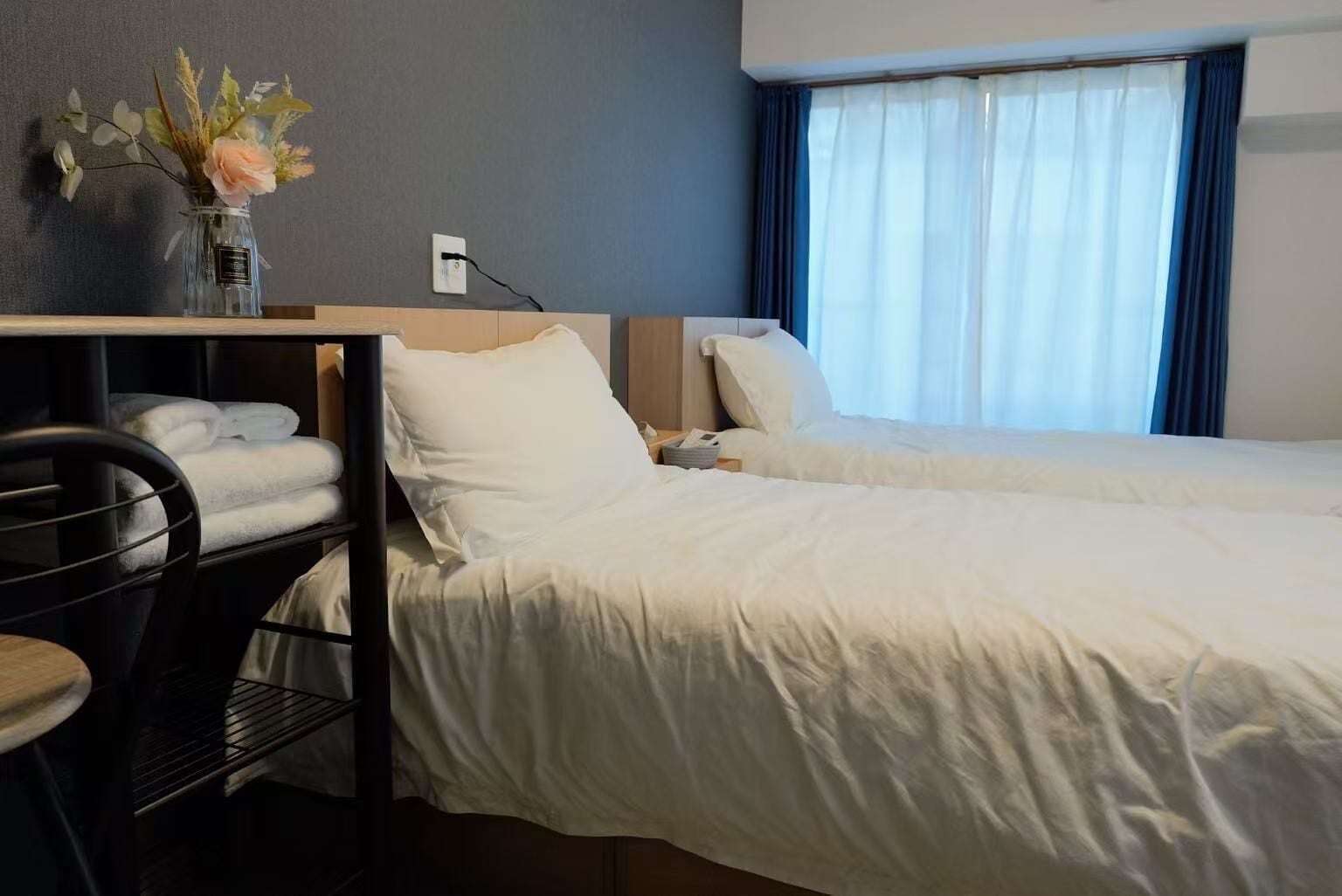Standard Twin Room, 2 Twin Beds, Balcony, City View | Blackout drapes, free WiFi
