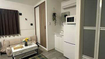 Comfort Triple Room, 1 Double Bed with Sofa bed, Non Smoking, Private Bathroom | Living area