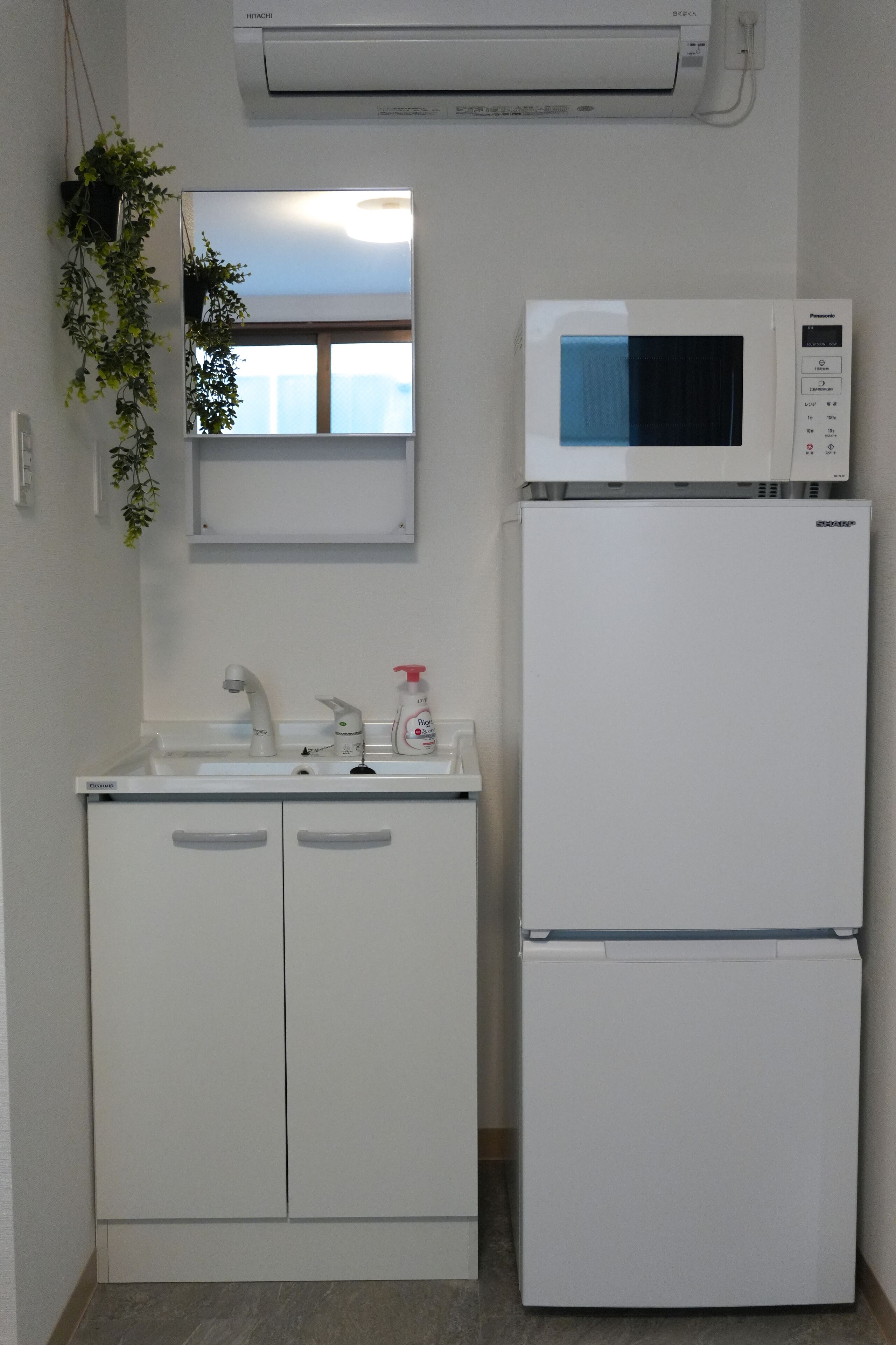 Comfort Triple Room, 1 Double Bed with Sofa bed, Non Smoking, Private Bathroom | Blackout drapes, free WiFi