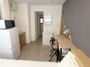 ستائر تعتيم وواي فاي مجانًا