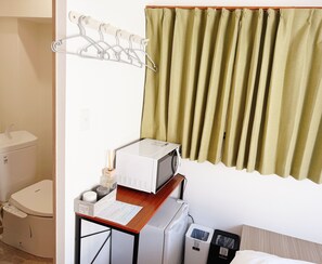 Japanese-style Double Room, Japanese Futon, Non Smoking, Private Bathroom | Blackout curtains, free WiFi - AOMUGI RYOKAN (Tokyo)