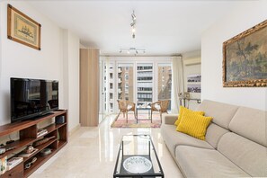 TV - Maestranza - Holiday rental Malaga city (Málaga)