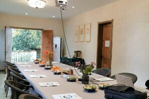 Meeting facility - Longjing Xinqing Inn (West Lake Garden) (Hangzhou)