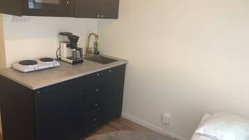 Fer et planche Ă repasser, Wi-Fi, draps fournis