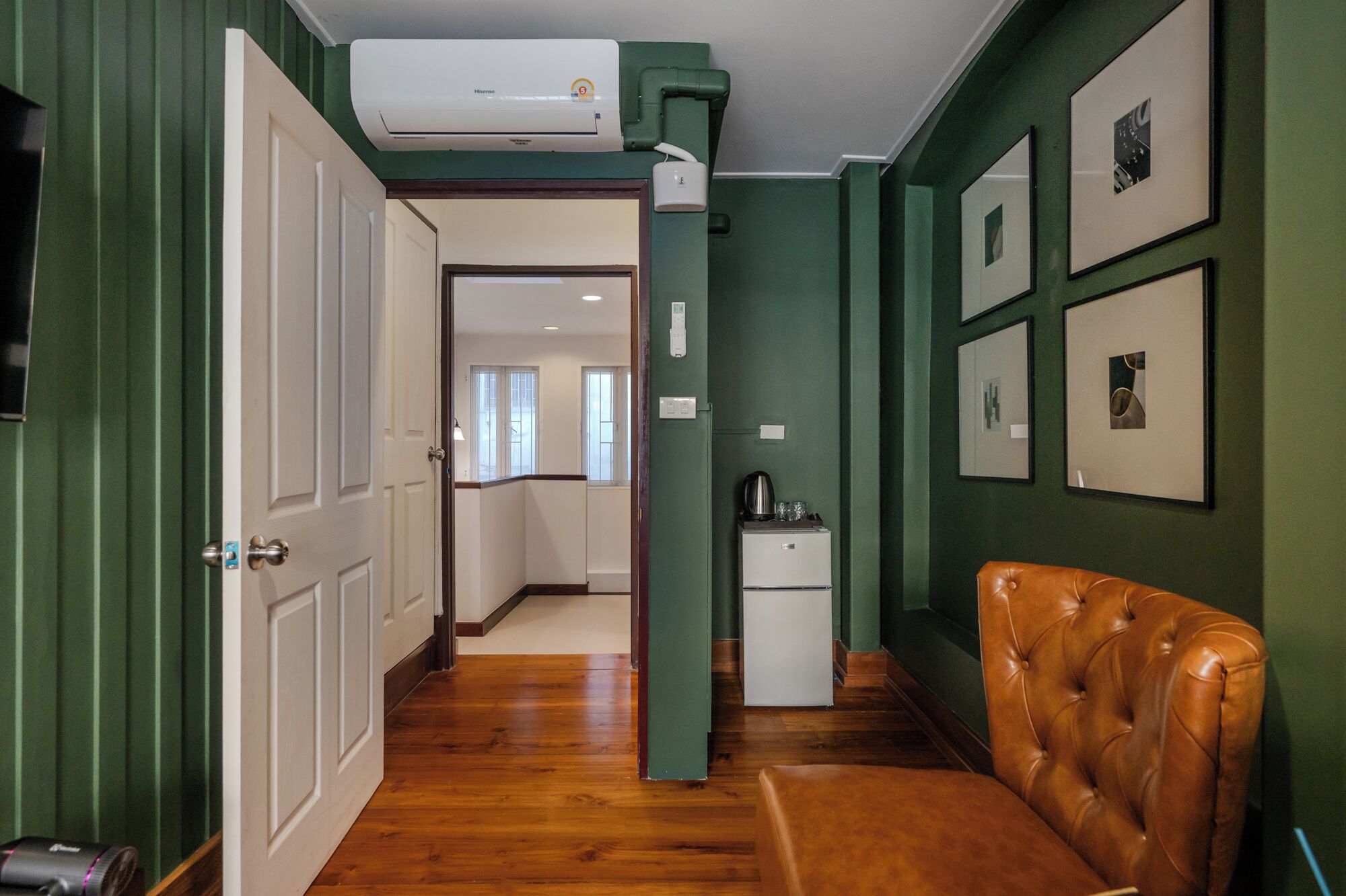 ห้องดีลักซ์ดับเบิล, เตียงควีนไซส์ 2 เตียง, ปลอดบุหรี่ | Wi-Fi ฟรี