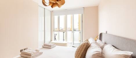 Iron/ironing board, internet