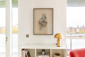 Interior - Contemporary Parkside Retreat (London)