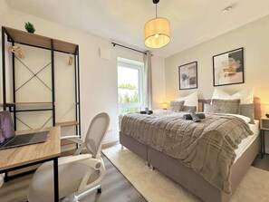 Room - 2BR - Terrace apartment | Parking space | Pets allowed (Henstedt-Ulzburg)