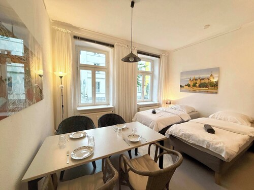Berta - central apartment | 2 kitchenettes | Close to train station