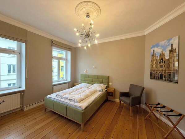 Room - Caesar Apartment - Living with class in the heart of Schwerin (Schwerin)