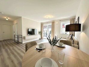 Interior - Terrace apartment with parking space, close to train station (Henstedt-Ulzburg)