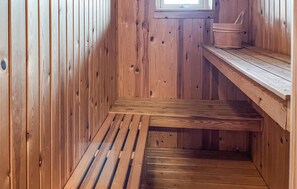 Sauna - Beautiful home in Ebeltoft with sauna (Ebeltoft)