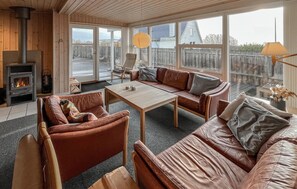 Télévision, cheminée