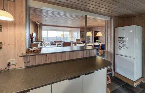 Beautiful home in Ebeltoft with sauna