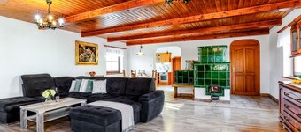 Merveilleuse maison de vacances privée avec WIFI, piscine privée, terrasse et animaux admis