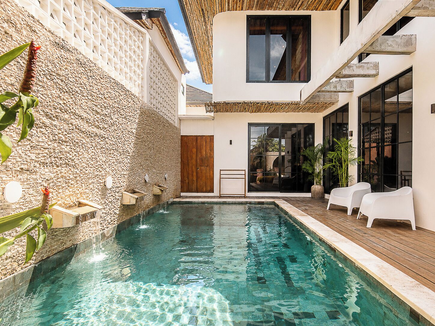 Villa (4 Bedrooms) | Exterior