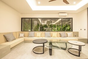 วิลล่า (5 Bedrooms) | บริเวณภายนอก