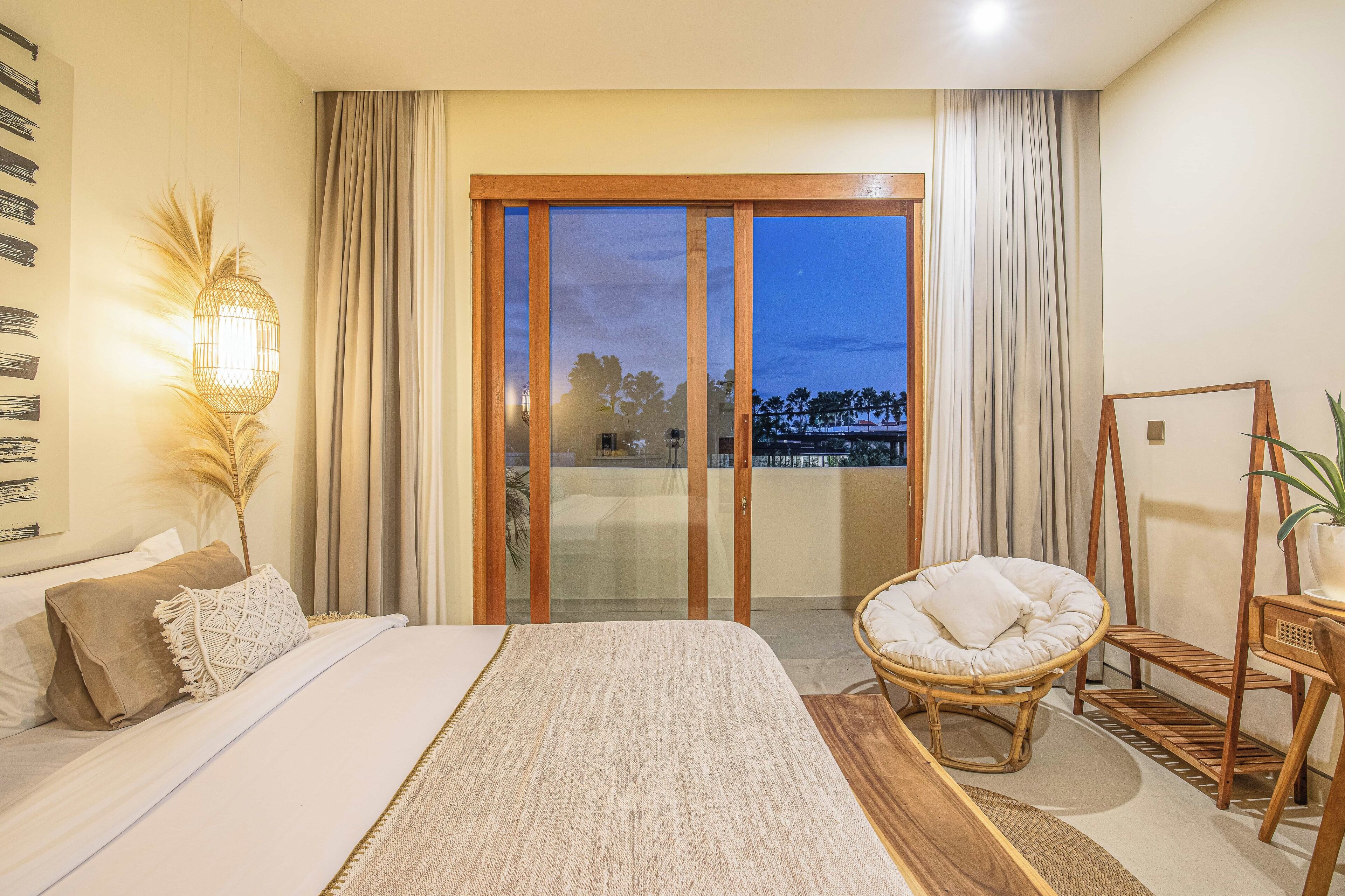 Villa (4 Bedrooms) | Exterior