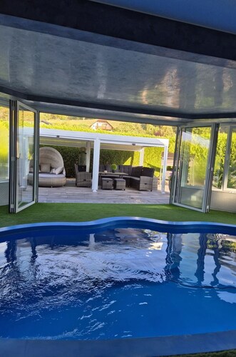 Lovely apartment for 6 guests with private pool, WIFI, hot tub, TV and terrace