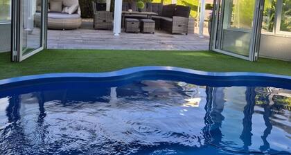Lovely apartment for 6 guests with private pool, WIFI, hot tub, TV and terrace