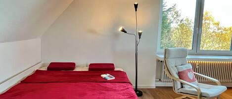 Vauvan matkasänky, ilmainen Wi-Fi