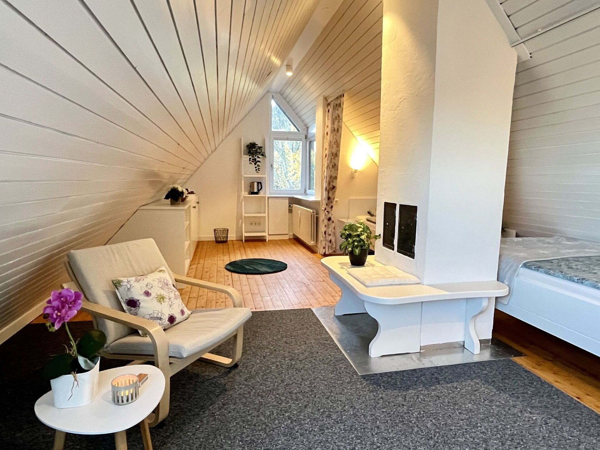 سرير سفر وواي فاي مجانًا