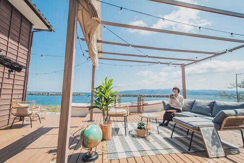 Infinity open-air bath/sauna Sado Island private house [Sea Side Tsubaki