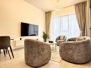 Living area - Majestic 2 BHK Park view at Liwan 2- Dubai (Dubai)