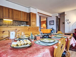 Dining - Beautiful apartment for 5 guests with WIFI and terrace (Veysonnaz)