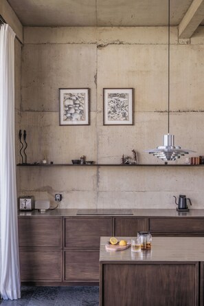 Private kitchen - Villa Mor by Alfred in Bali (Cemagi)